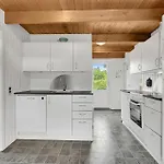 Three-bedroom In 펜션