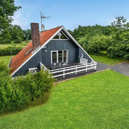 Three-bedroom In Casa de Férias *