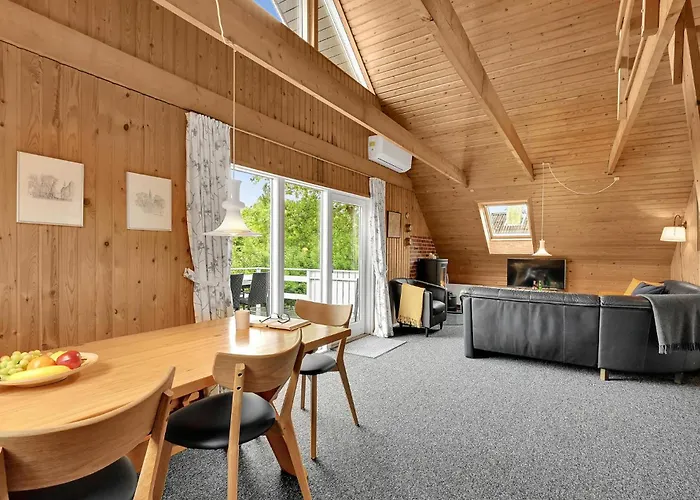 Casa de Férias Three-bedroom In Hemmet